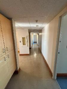 Group Living with Private Suites - 122 Cumberland Street S
