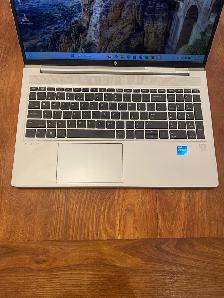 HP Laptop – i5 11e Gen / 8GB RAM / SSD 256GB / Windows 11 Pro - Photo 3
