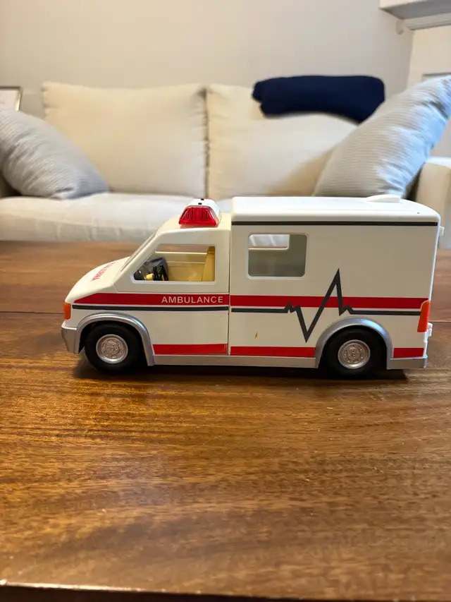 Playmobil Ambulance - Photo 3