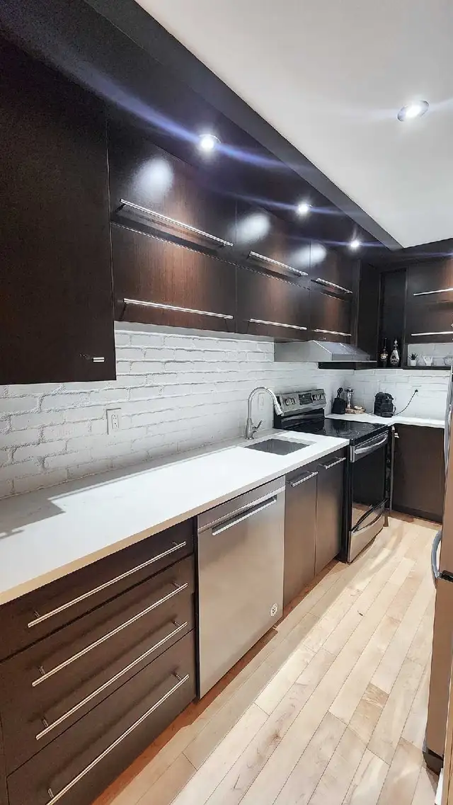 CONDO 3½, semi-meublé DISPONIBLE 1er juin - Animaux accept - Photo 4