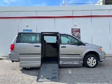 2013 Dodge Grand Caravan WHEELCHAIR ACCESSIBLE VAN-ONLY 70KMS - Photo 2