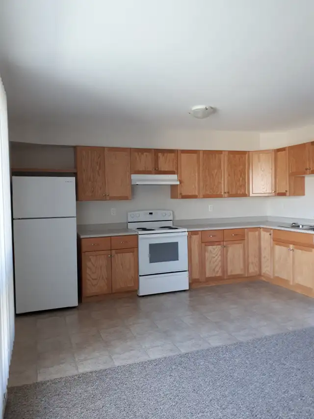 June 6th or July 1st Catherine Court a 2 Bedroom - Photo 3