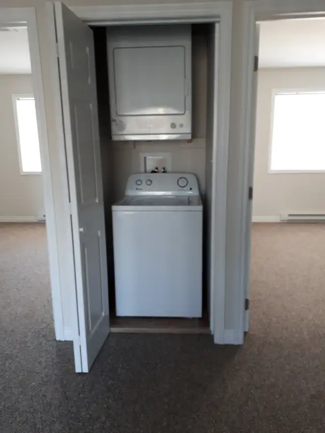 June 6th or July 1st Catherine Court a 2 Bedroom - Photo 6