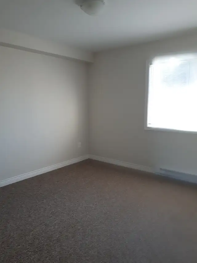 June 6th or July 1st Catherine Court a 2 Bedroom - Photo 7
