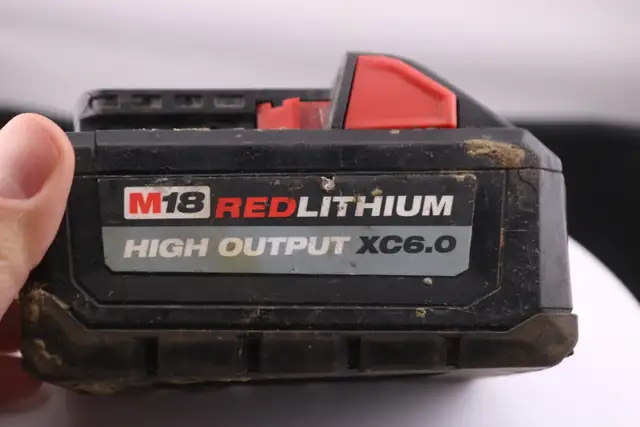 2024 Milwaukee M18 REDLITHIUM HIGH OUTPUT XC6.0 Battery (#7483) - Photo 4