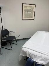 Healthcare Treatment Rooms for Rent - Photo 5