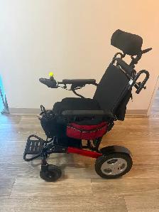 Easy fold 2.0 powered wheelchair