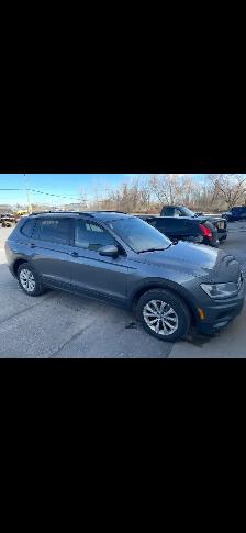 2018 VW Tiguan 7 passenger Safetied - Photo 2