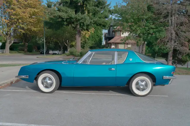 1963 Studebaker Avanti R1 - Photo 2