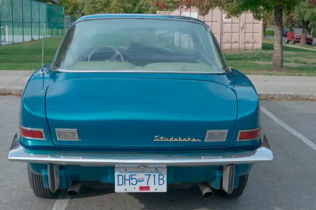 1963 Studebaker Avanti R1 - Photo 3