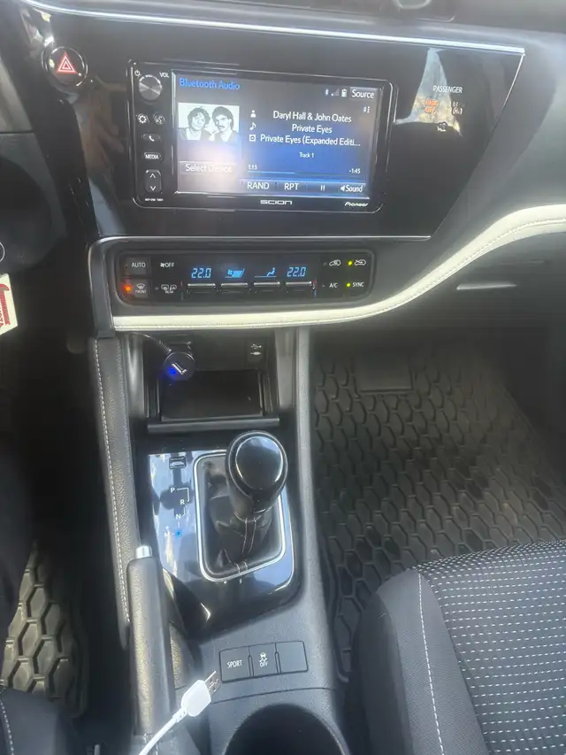 2016 Scion IM - Photo 3