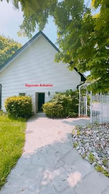 UTSC and Centennial College entire secondary unit for rent