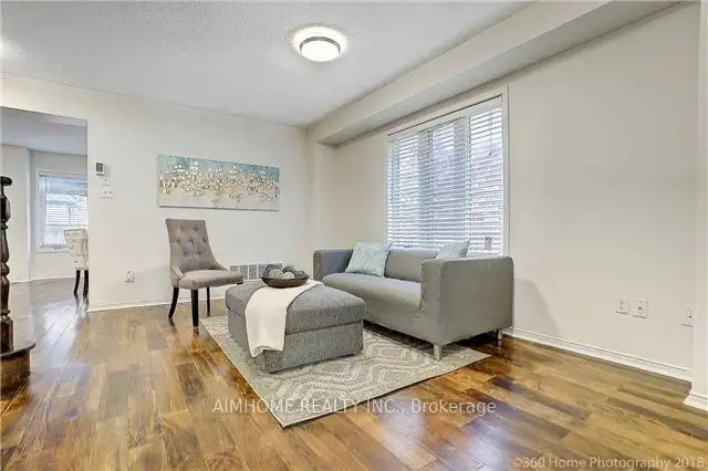 Brampton-Offering a house for rent from June 1st - Photo 3