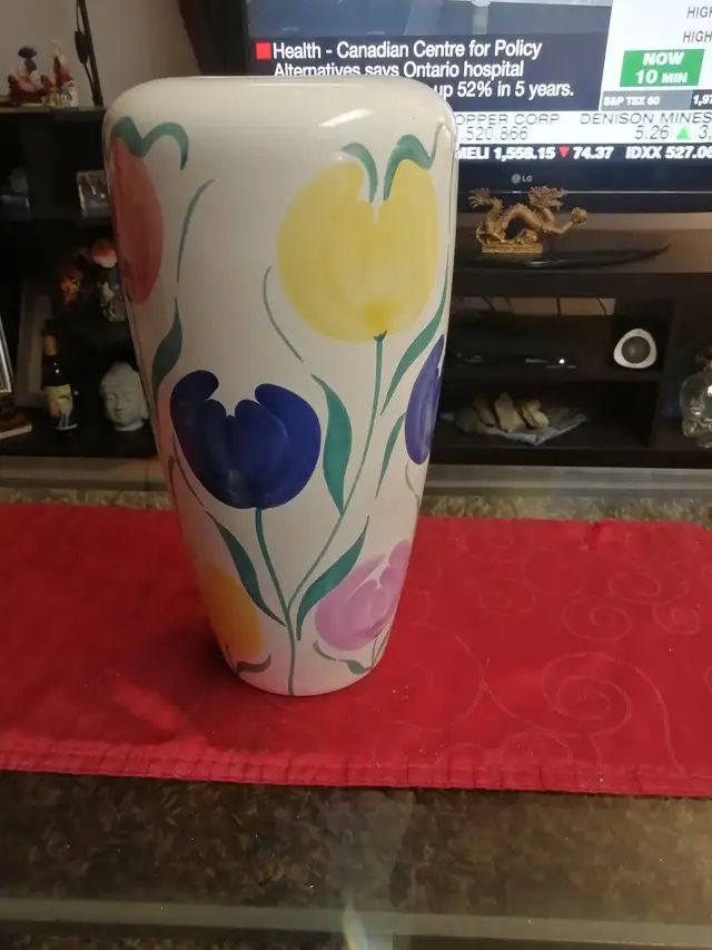 Large ceramic vase $15 each