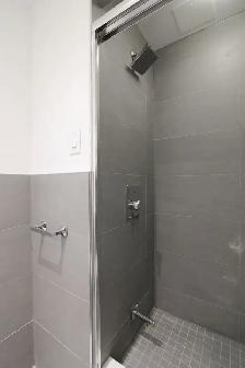 renovated 2bed,2baths for rent, July 1, Westmount adj - ID 990 - Photo 5