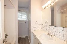 54 Trelawn Parkway, Welland - 3 Bedroom Main Unit - Photo 14