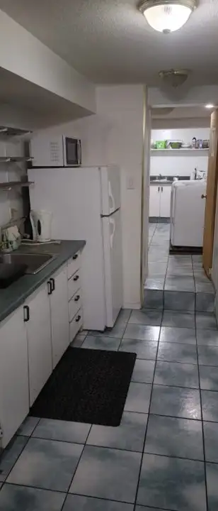 Room for rent - Photo 10