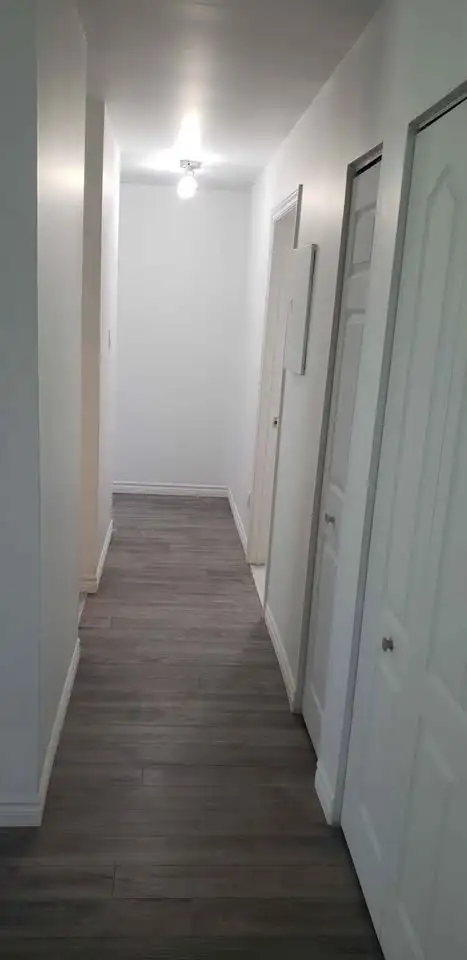 Beau 4 1/2 rénové LIBRE DÈS MAINTENANT! - Photo 4