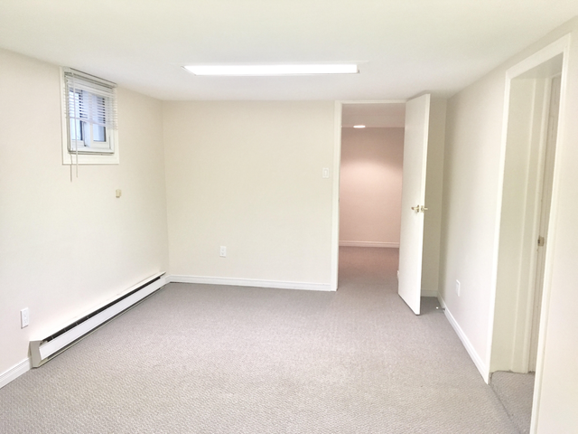 Spacious Basement Unit Right By The Iron Horse Trail - Photo 2