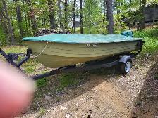 14ft aluminum boat for sale with NEW 25hp. outboard - Photo 2
