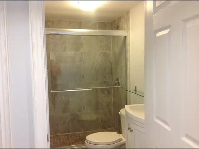 Leslieville Separate Entrance Renovated Basement Apartment - Photo 7