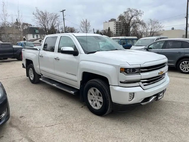 2016 Chevrolet Silverado Z71 - Saftied $21,900 - Photo 2