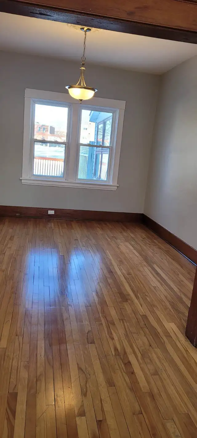 CENTRALLY LOCATED CHARACTER HOME - Photo 4