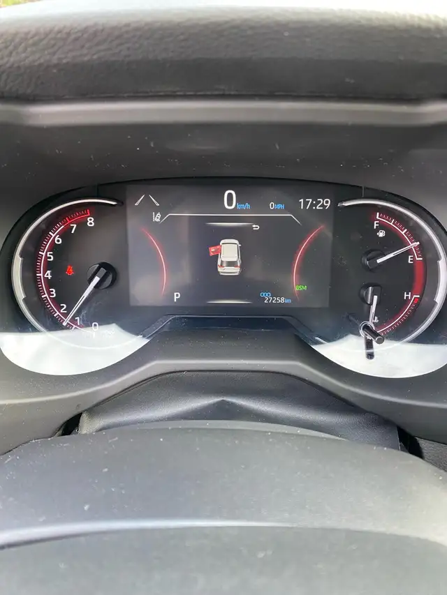 RAV4 XLE 2024 - Photo 5