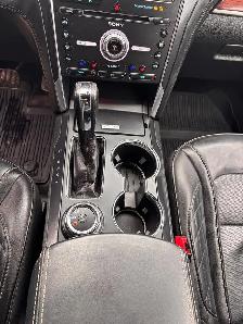 2018 Ford Explorer Platinum - Photo 11