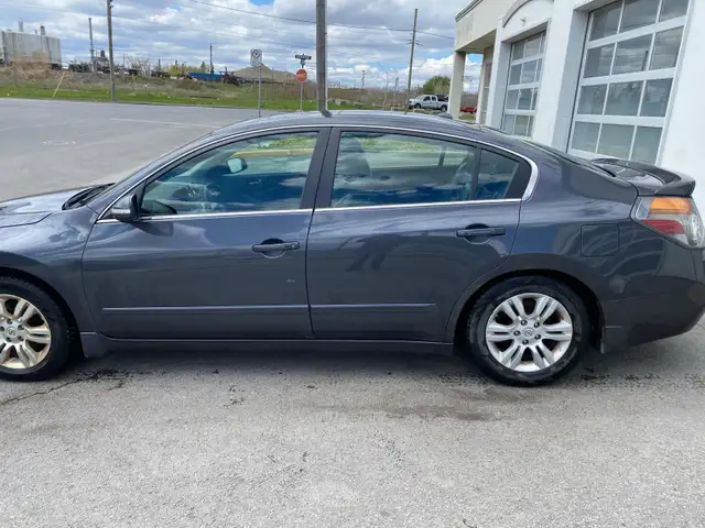 Nissan Altima 2.5 s