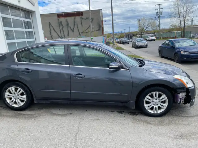 Nissan Altima 2.5 s - Photo 3