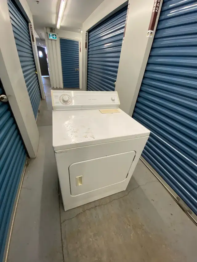 WHITE ELECTRIC DRYER - Photo 4
