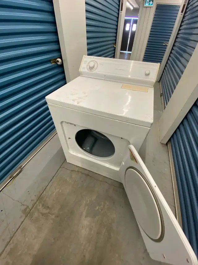 WHITE ELECTRIC DRYER - Photo 5