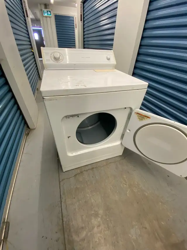 WHITE ELECTRIC DRYER - Photo 10