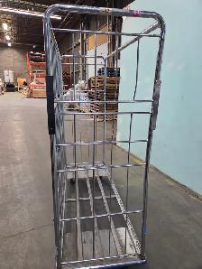 Large Metal Luggage - Stock Rolling Cart - Photo 4