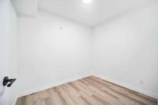 LUXURY 2 Bedroom Apartment! With Fitness Centre! - Photo 9