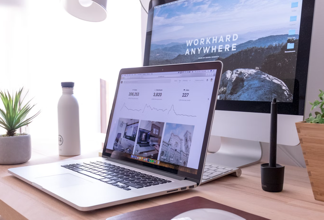 WEB DESIGN - London, Ontario - Professional Web Developer