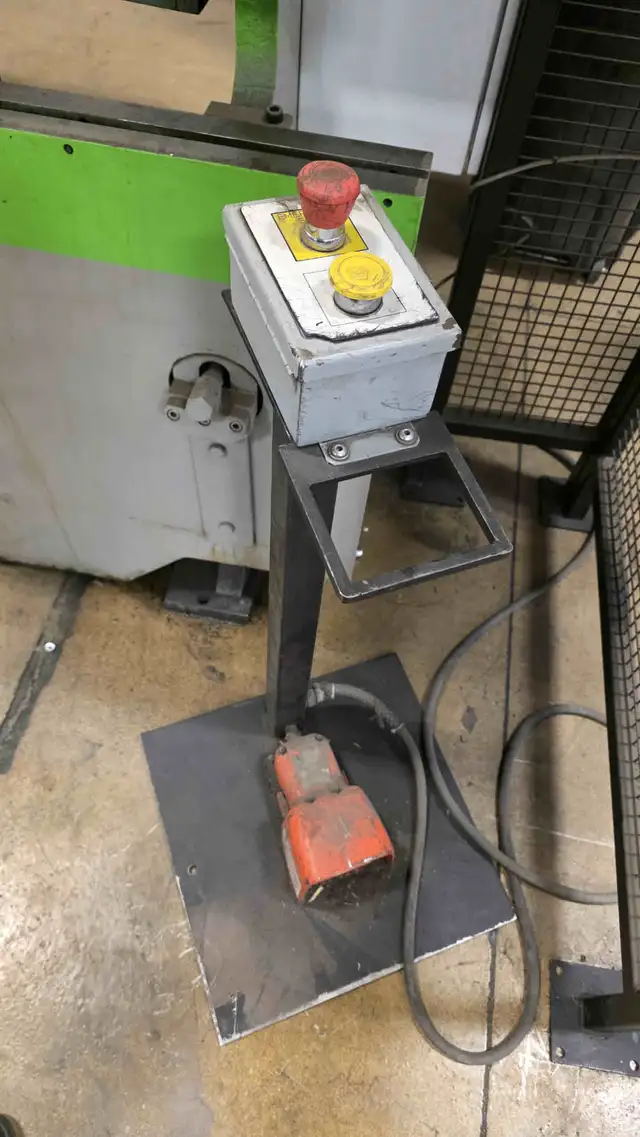 70 Ton Allsteel 70-10 Hydraulic Brake Press - Photo 5