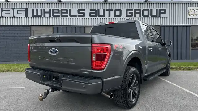 2022 Ford F-150 XLT FX4 - Photo 4