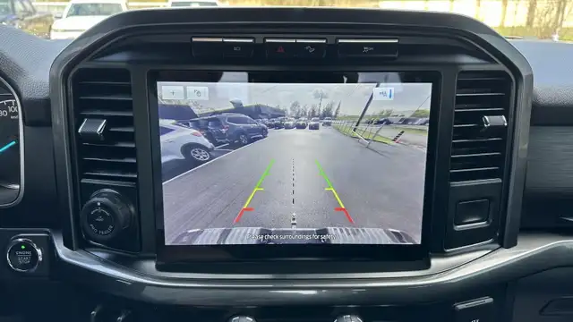 2022 Ford F-150 XLT FX4 - Photo 17