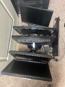 Multiple 20" Monitors