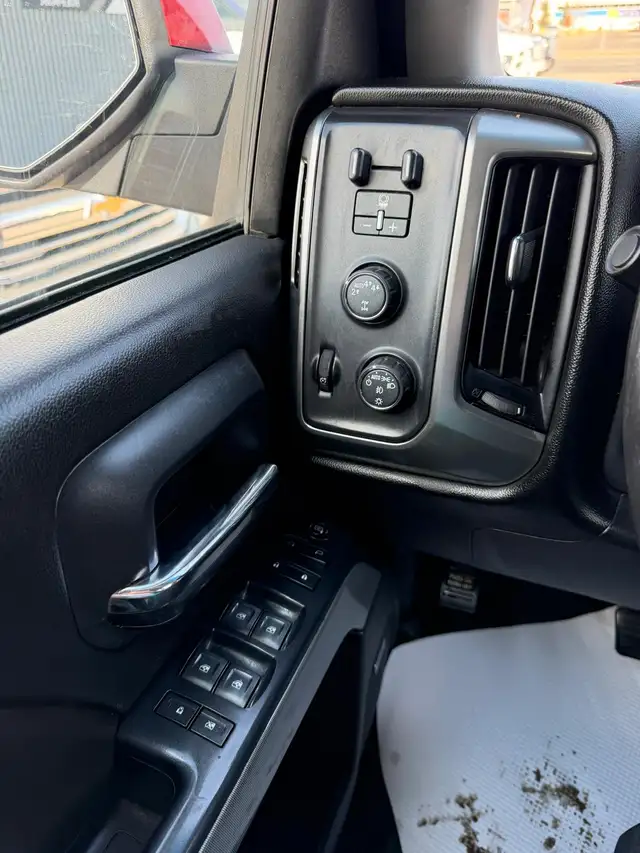2018 CHEVROLET SILVERADO 1500 LT Z71 CREW CAB LONG BOX 5.3L - Photo 17