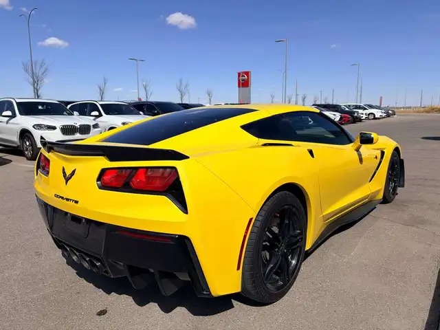 2016 Chevrolet Corvette 2dr Stingray Cpe w-1LT - Photo 9