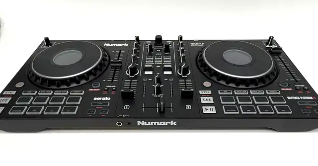Numark Mixtrack Platinum FX 4-Deck DJ Controller for Serato DJ