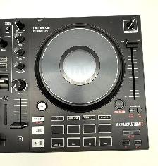 Numark Mixtrack Platinum FX 4-Deck DJ Controller for Serato DJ - Photo 8