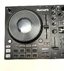 Numark Mixtrack Platinum FX 4-Deck DJ Controller for Serato DJ - Photo 10