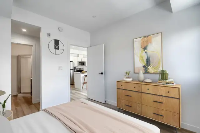 LUXURY 2 Bed 2 Bath Apartment! Move In Ready! - Photo 4