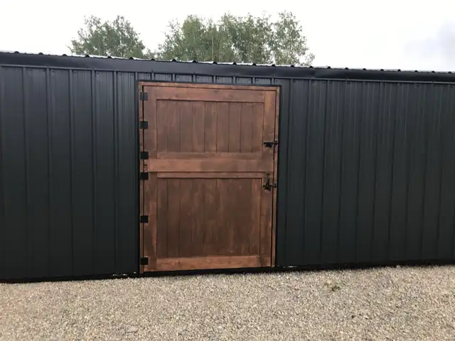 mini barns / horse shelters - Photo 4