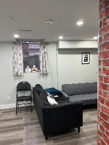 Basement for rent Dixie rd & Country rd Brampton - Photo 8