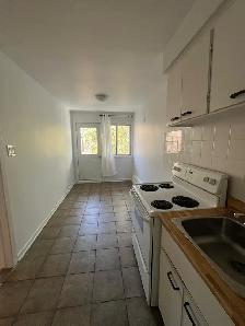 1350$ - 3 1/2 à louer à Verdun - for rent in Verdun - Photo 3